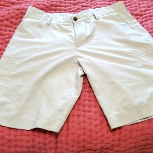 Addidas mens golf shorts size 34